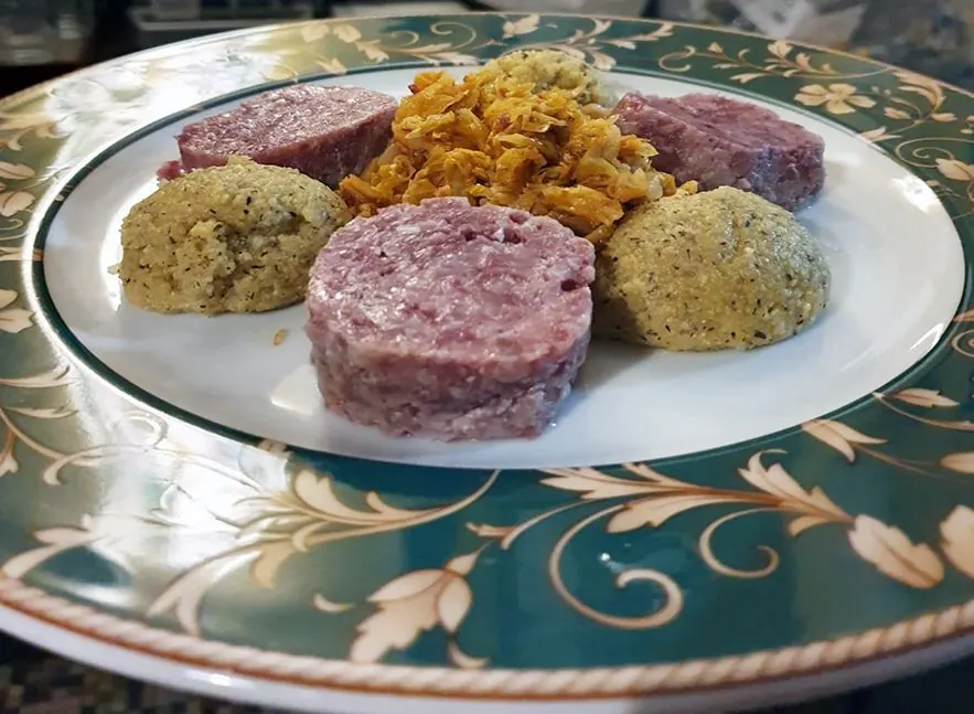 Cotechino cremonese con contorni